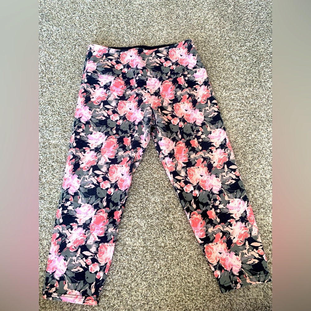 Comfy Cropped Leggings